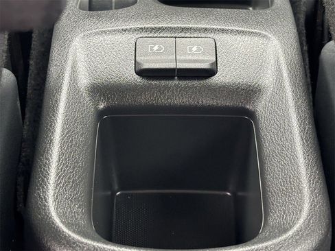 New 2025 Nissan Kicks Play S image 20