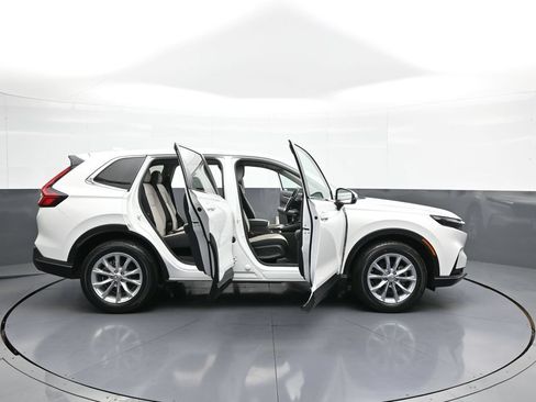 Certified 2023 Honda CR-V EX image 42