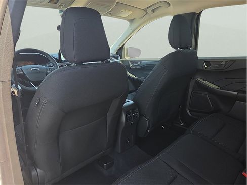 New 2026 Ford Escape Active image 9