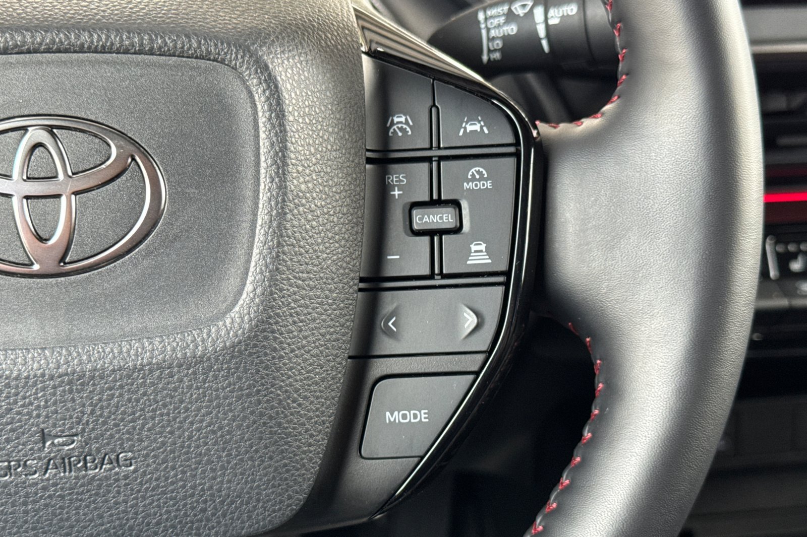 Certified 2024 Toyota Prius Prime FWD image 29