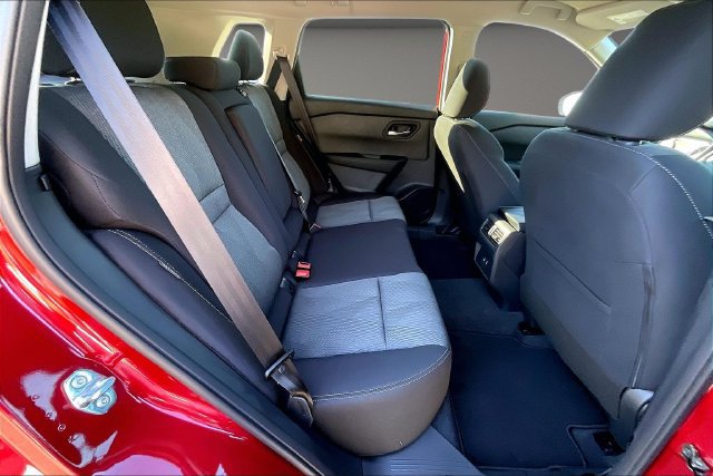 New 2027 Nissan Rogue SV w/ Cold Weather Package FWD image 10