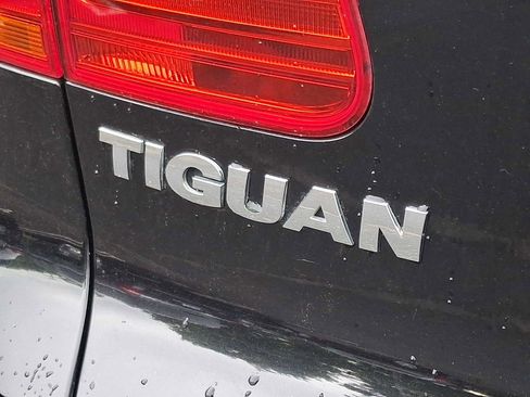 Used 2015 Volkswagen Tiguan SE AWD/4WD image 30