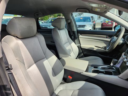 Used 2020 Honda Accord LX image 16