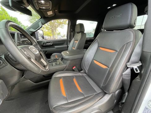 Used 2025 GMC Sierra 2500 AT4 AWD/4WD image 23