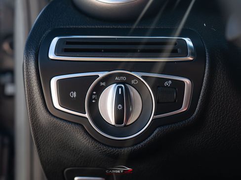 Used 2018 Mercedes-Benz C 300 4MATIC Coupe image 27