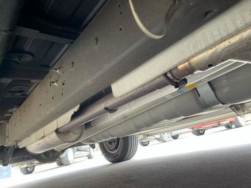 Used 1999 Ford E-150 and Econoline 150 image 58