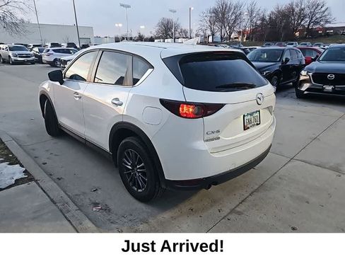 Used 2020 MAZDA CX-5 Touring image 4