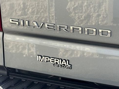 Used 2025 Chevrolet Silverado 1500 LT AWD/4WD image 13