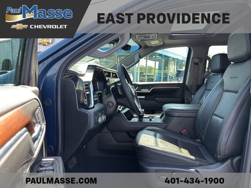 Used 2024 GMC Sierra 1500 Denali w/ Denali Reserve Package AWD/4WD image 19