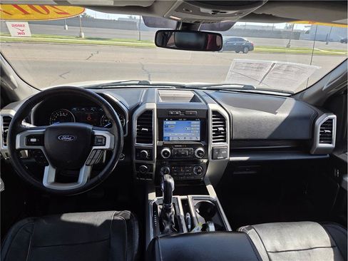 Used 2017 Ford F150 Lariat w/ Equipment Group 502A Luxury AWD/4WD image 12