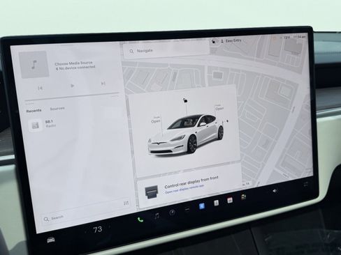 Used 2025 Tesla Model S image 63