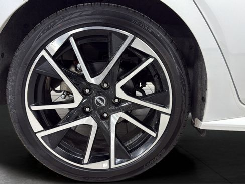 Used 2024 Nissan Sentra SR image 38