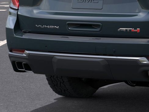New 2026 GMC Yukon XL AT4 AWD/4WD image 14