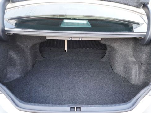 Used 2016 Toyota Camry XLE image 27