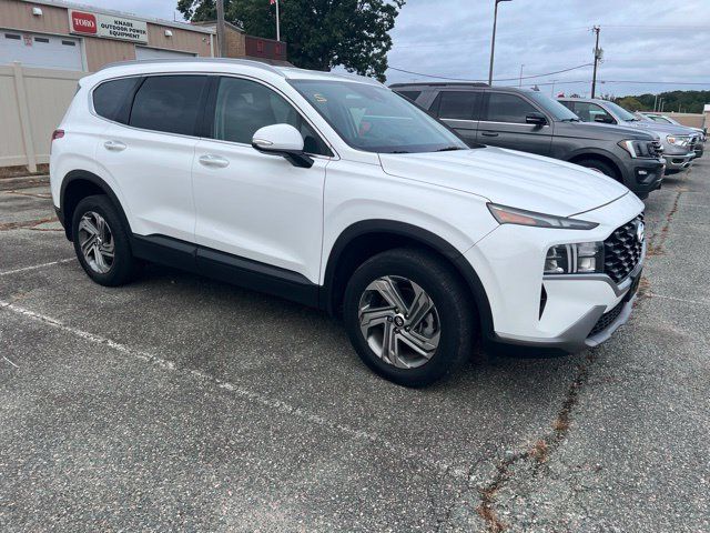 Used 2023 Hyundai Santa Fe SEL w/ Cargo Package AWD/4WD image 2