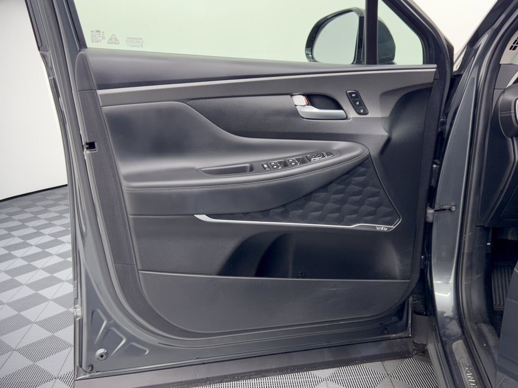 Used 2020 Hyundai Santa Fe Limited FWD image 14