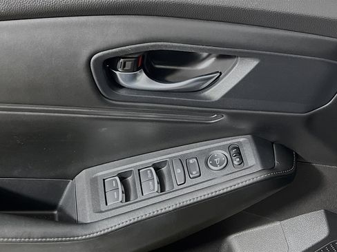 Used 2023 Honda Accord Sport image 17