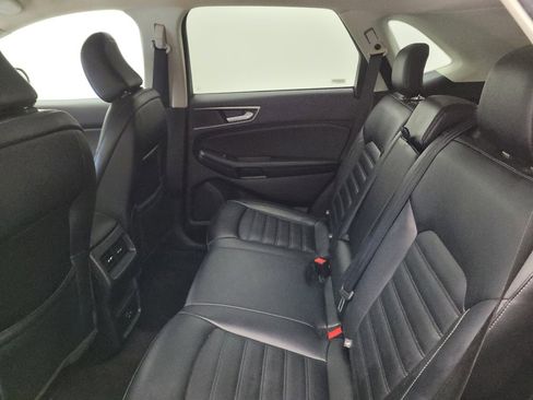 Used 2022 Ford Edge SEL AWD/4WD image 18