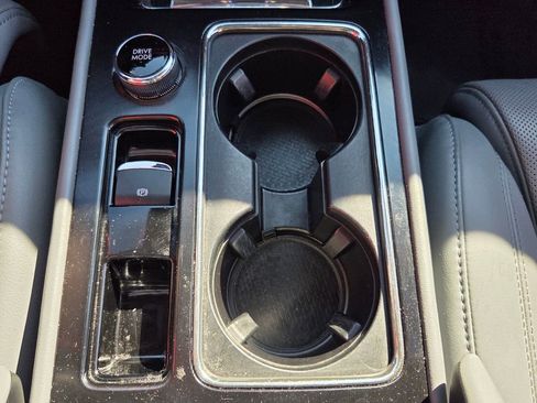 Used 2022 Lincoln Corsair Reserve w/ Equipment Group 201A image 23