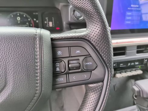 Used 2026 Toyota Tacoma SR5 AWD/4WD image 16
