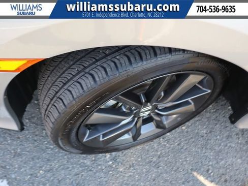 Used 2020 Honda Civic EX image 42
