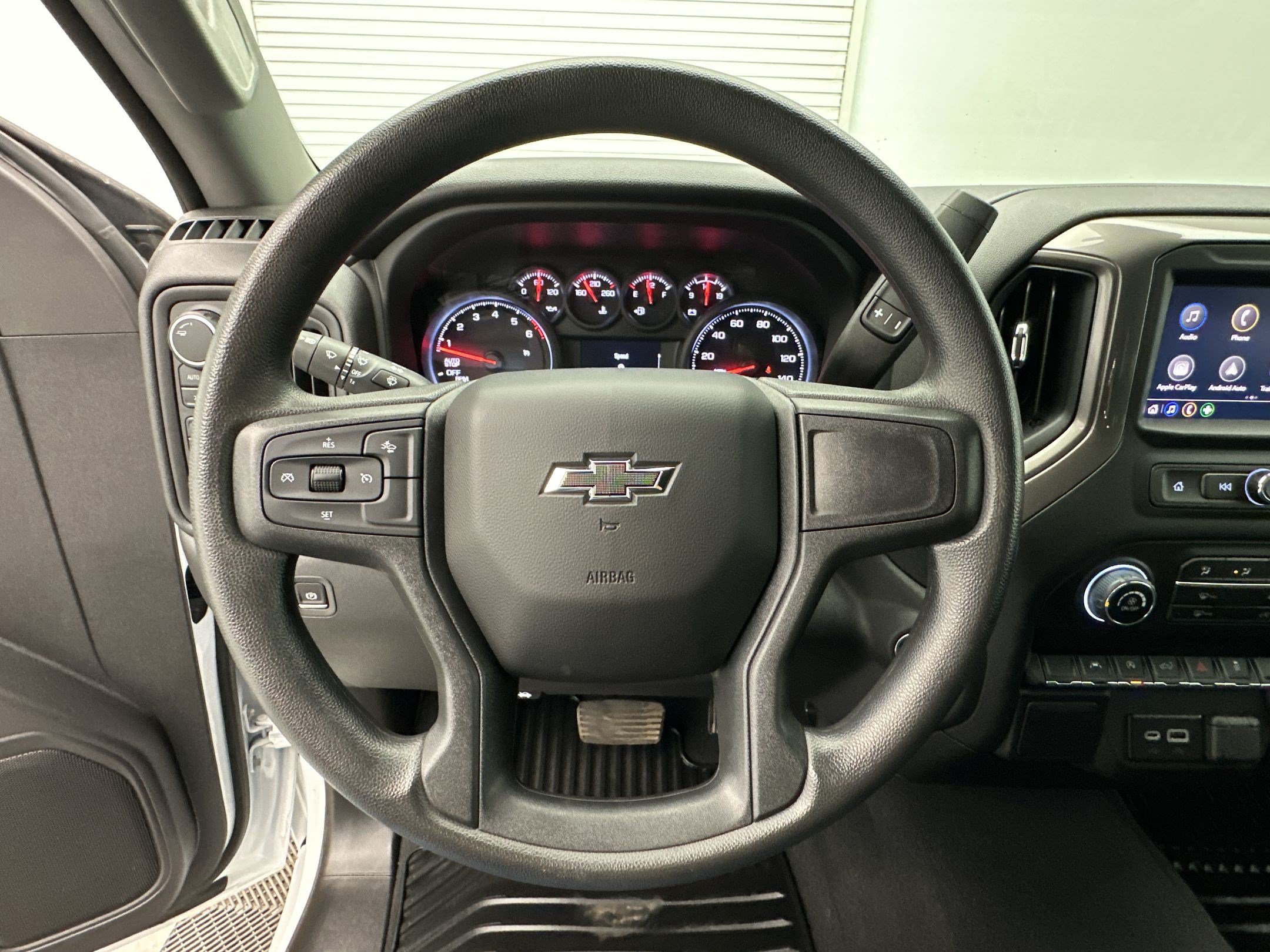 Certified 2026 Chevrolet Silverado 1500 Custom Trail Boss w/ LPO, Dark Essentials Package AWD/4WD image 11