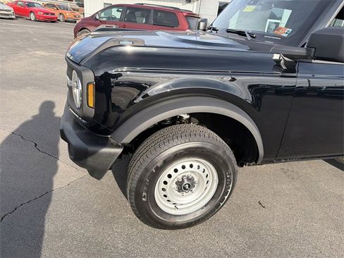 New 2025 Ford Bronco 2-Door image 9