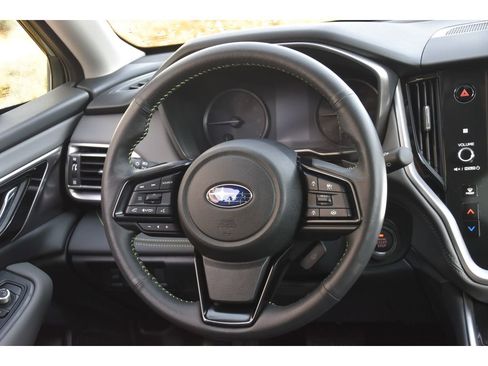 Certified 2025 Subaru Outback Onyx Edition image 17