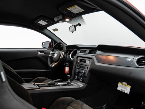 Used 2012 Ford Mustang Boss 302 w/ Boss 302 Accessory Pkg RWD image 43