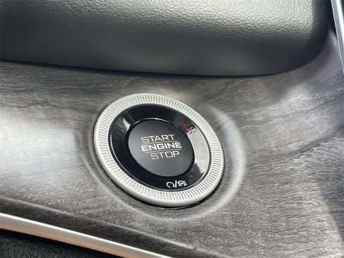 Used 2022 Jeep Grand Cherokee Limited 4xe image 57