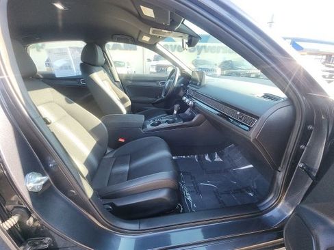 Used 2025 Honda Civic Sport image 22