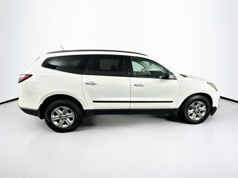 Used 2014 Chevrolet Traverse LS FWD image 10