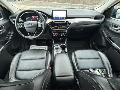 Certified 2022 Ford Escape SEL image 12