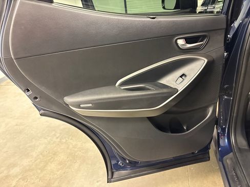 Used 2018 Hyundai Santa Fe Sport 2.0T w/ Cargo Package FWD image 28