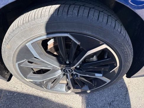 Used 2023 Nissan Altima 2.5 SR w/ SR Premium Package image 28