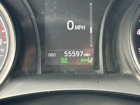 Used 2024 Toyota Camry SE image 40