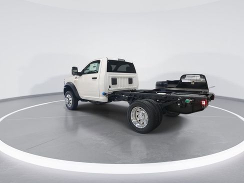 New 2026 RAM 4500 Tradesman w/ Chrome Appearance Group AWD/4WD image 6