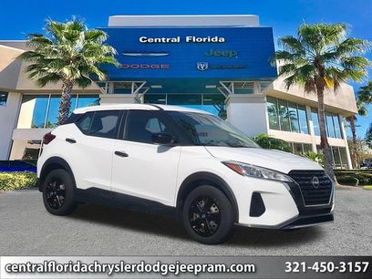 Used 2023 Nissan Kicks S