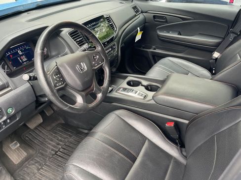 Used 2024 Honda Passport TrailSport image 9