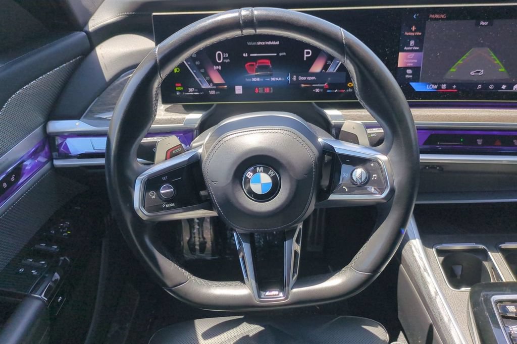 Used 2023 BMW 740i w/ Parking Assistance Package RWD image 29