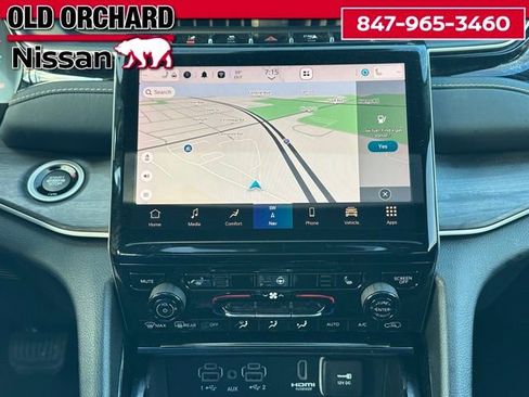 Used 2022 Jeep Grand Cherokee Limited 4xe AWD/4WD image 16