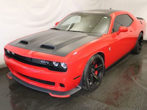 Used 2020 Dodge Challenger SRT Hellcat RWD image 1
