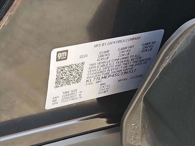 Used 2025 Chevrolet Trax LT FWD image 23