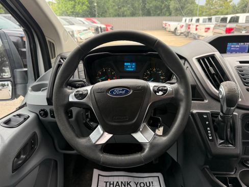 Used 2016 Ford Transit 350 XLT RWD image 18
