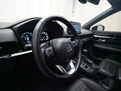 Certified 2025 Honda CR-V Sport Touring image 8