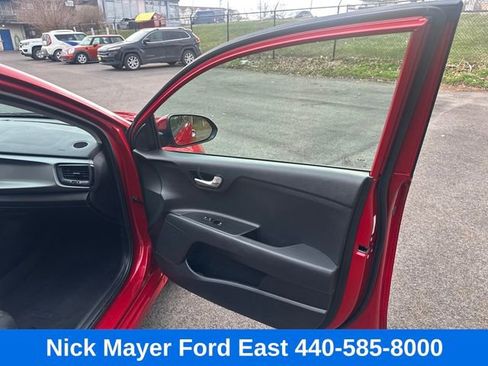 Used 2023 Kia Rio S w/ Technology Package FWD image 9