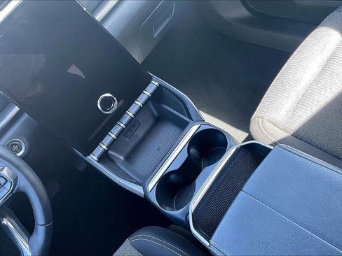 Used 2025 GMC Terrain Elevation AWD/4WD image 18