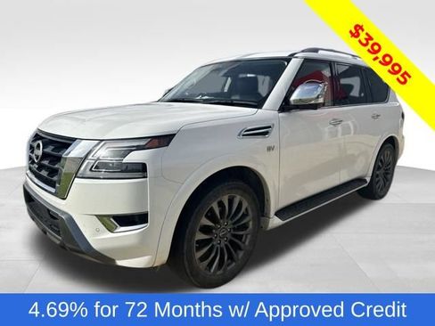 Used 2022 Nissan Armada Platinum w/ Captain's Chairs Package RWD image 1