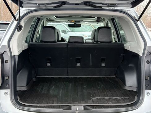 Used 2018 Subaru Forester 2.5i Limited image 37