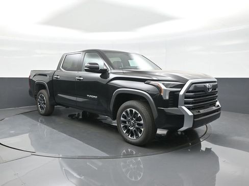 New 2026 Toyota Tundra Limited AWD/4WD image 1